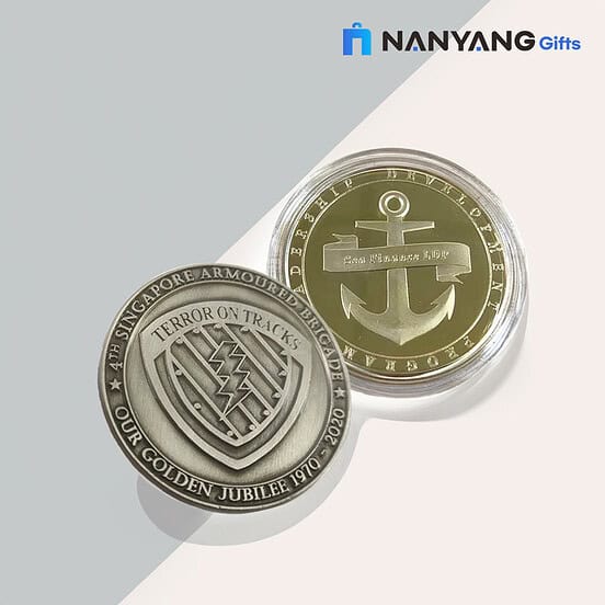 Yes No Coin - Yes Or No Decision Maker Coins - Destiny Flip Novelty Coin - Funny Gifts For Women Men - Party Game Supplies, Happy Or Serious Skull Pattern