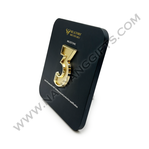 trophy_Realtors' roundtable_corporate gifts_nanyanggifts