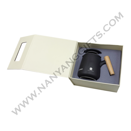 tea mug_Konica Minolta Business Solutions Asia_nanyanggifts