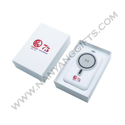 magnetic powerbank 3in1_Poh Tiong Choon Logistics Limited_nanyanggifts
