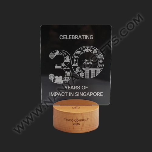 acrylic led with wooden base_cisco_nanyanggifts