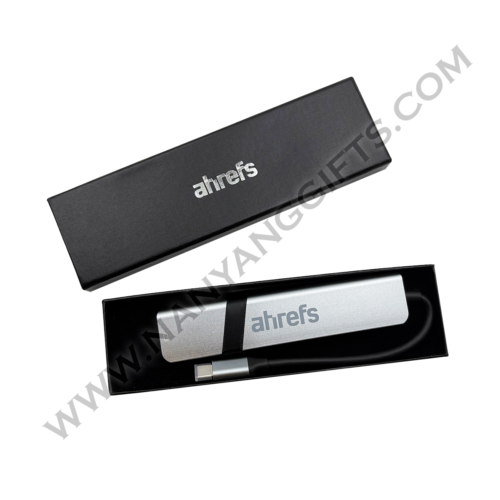 Multi USB adapter_ahrefs_corporate gifts_nanyanggifts